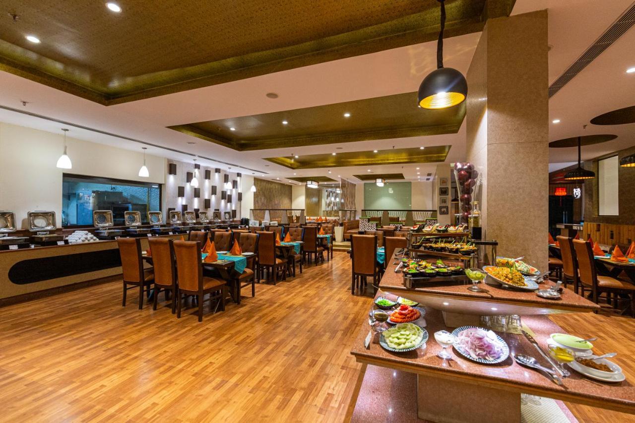 Отель Ramada Нимрана Экстерьер фото