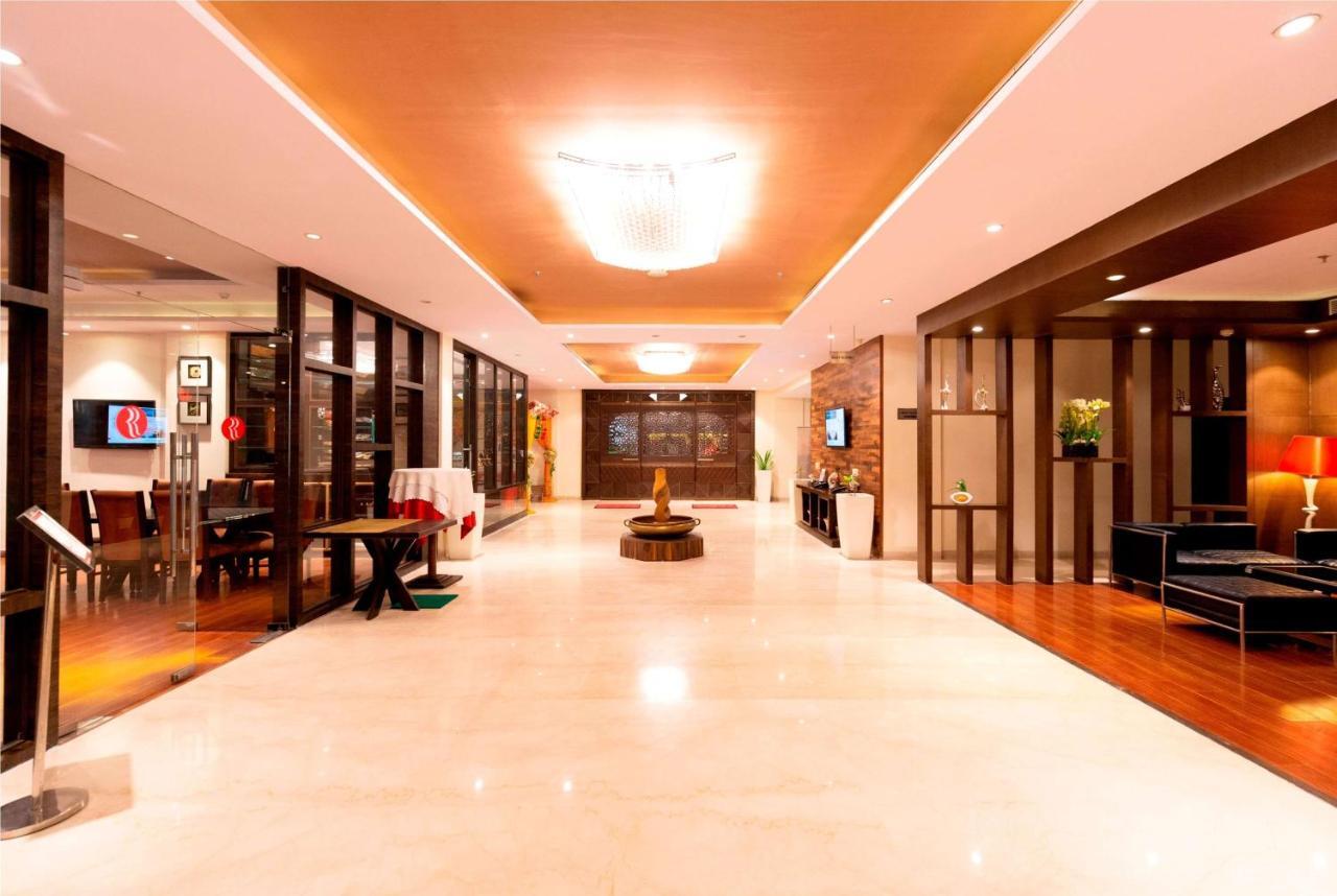 Отель Ramada Нимрана Экстерьер фото